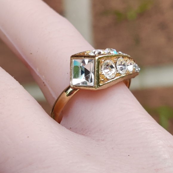 Unique vintage gold plated crystal ring - Picture 3 of 8